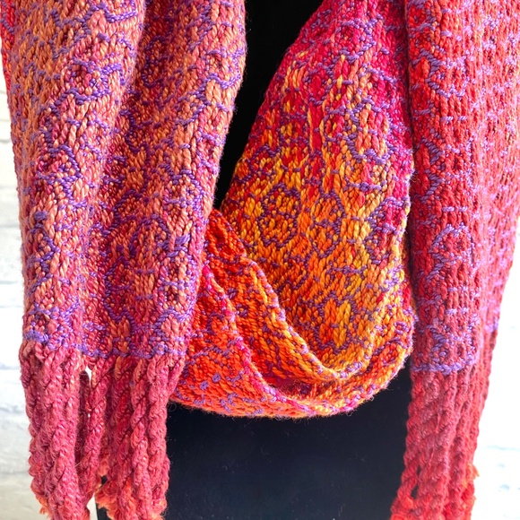 HAND LOOMED ARTSY COLORFUL ACRYLIC SCARF NWOT - Picture 2 of 4